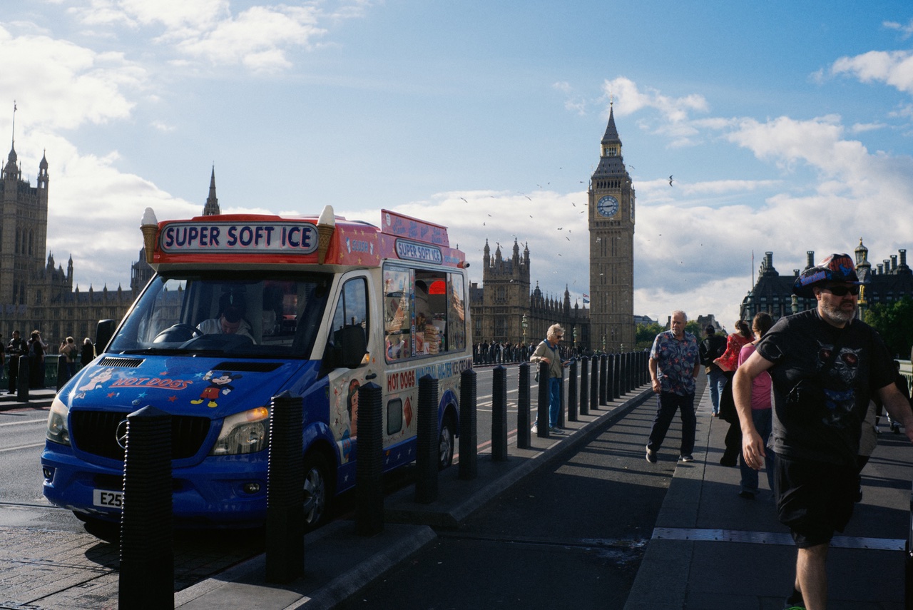Ice Cream in a Rush. 
